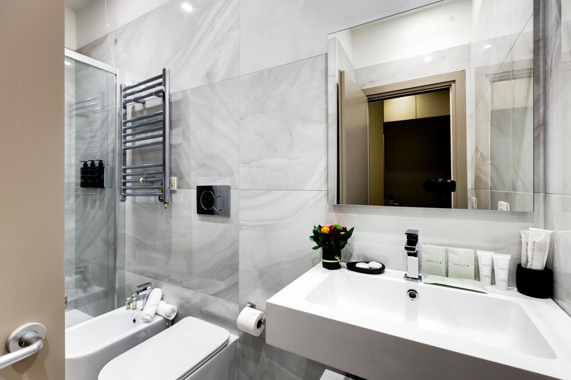 Piazza Farnese Luxury Suites Róma Kültér fotó