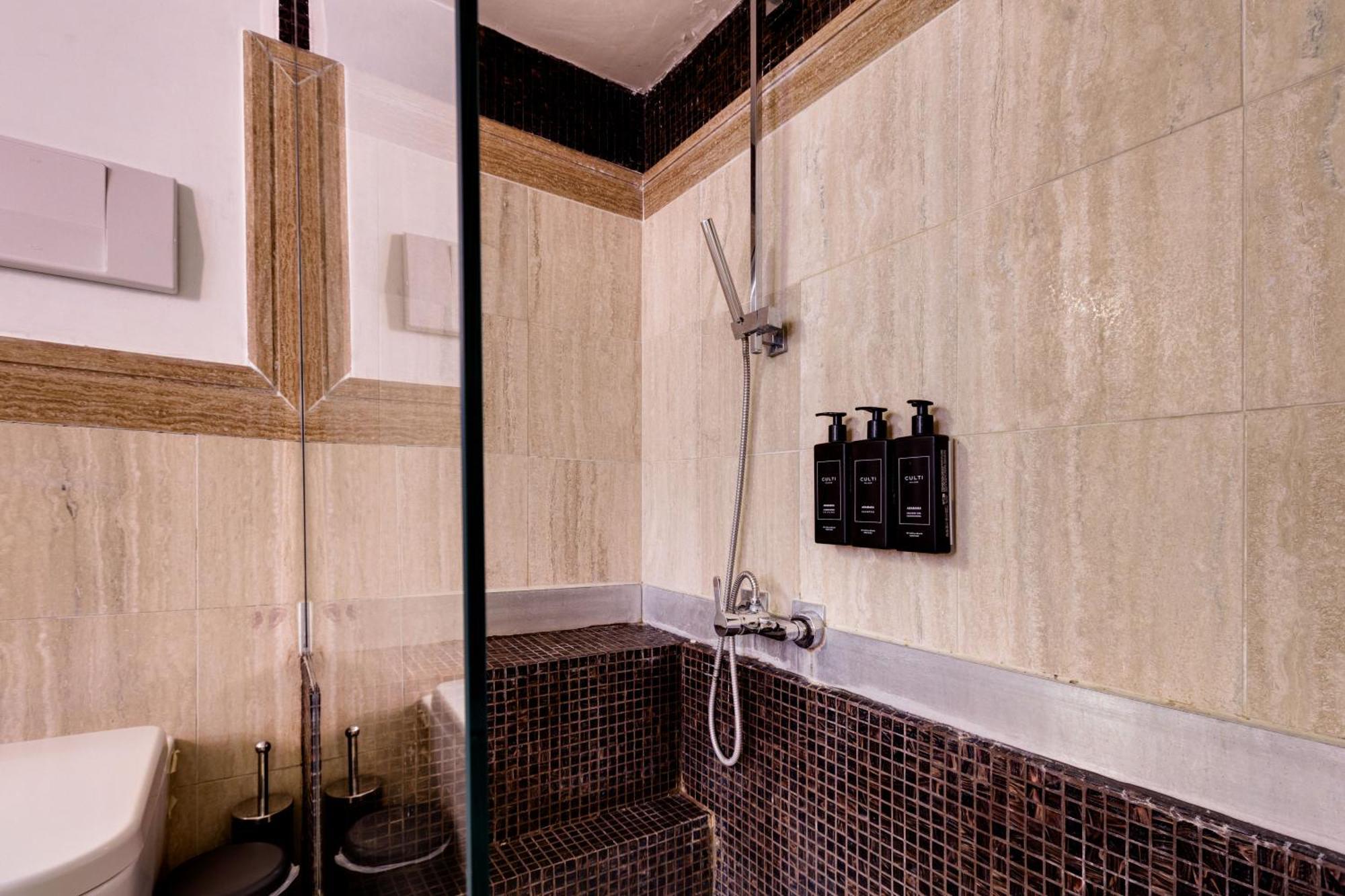 Piazza Farnese Luxury Suites Róma Kültér fotó